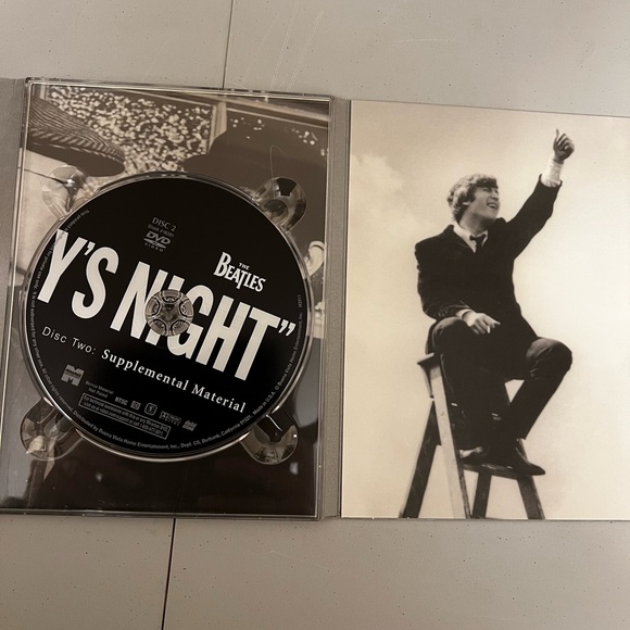 Beatles - Picture 4 of 5